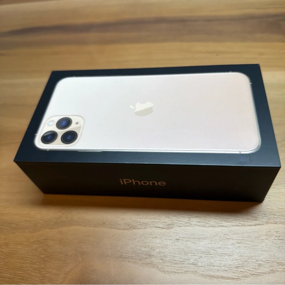 Original Apple iPhone Empty Box and Inserts/Headset/ Charg 11 Pro‎ Max Gold 64Gb